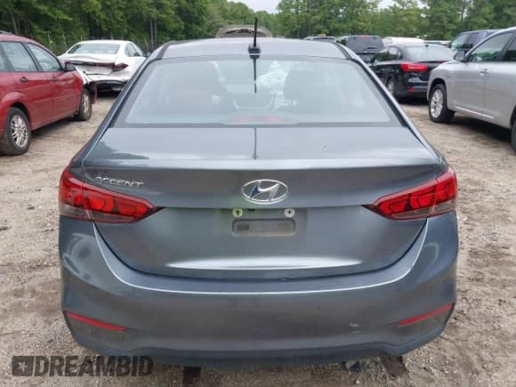 2019 Hyundai Accent SE with VIN 3KPC24A3XKE066993, listed as a IAAI auction lot 42893306 with 91,131 mi miles and . Bid and sale history available at DreamBid. Image 16.