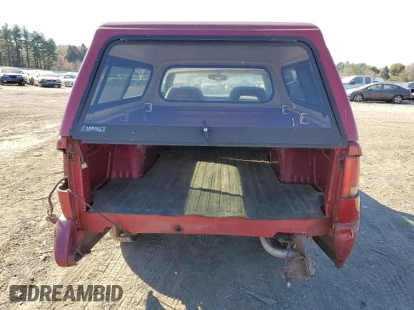 ✅ 1995 Chevrolet S-10 • VIN: 1GCCS1443S8265381 • Лот: 79686004. Опубликован ранее на Copart с пробегом 127 462 миль. Бесплатный доступ к архиву аукционных продаж из США и подробный отчёт об истории автомобиля на DreamBid. Изображение 6.