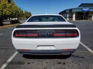 ✅ 2015 Dodge Challenger R/T Scat Pack • VIN: 2C3CDZFJ3FH710251 • Lot: 80908065. Wystawiony na Copart z przebiegiem 137 066 mil. Bezpłatny archiwum sprzedaży aukcyjnych z USA i szczegółowy raport historii pojazdu na DreamBid. Zdjęcie 6.