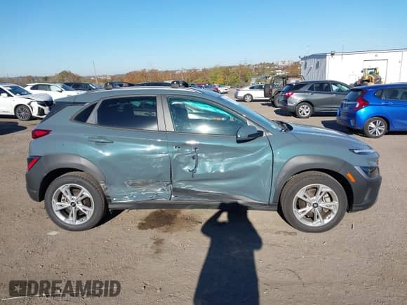 2022 Hyundai Kona SEL with VIN KM8K6CAB9NU838323, listed as a IAAI auction lot 43528116 with 27,859 mi miles and . Bid and sale history available at DreamBid. Image 14.