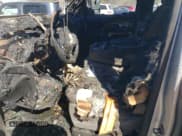 ✅ 2015 GMC Sierra 1500 • VIN: 1GT11XE83FF620095 • Lot: 77142554. Wystawiony na Copart z przebiegiem Nie podano. Bezpłatny archiwum sprzedaży aukcyjnych z USA i szczegółowy raport historii pojazdu na DreamBid. Zdjęcie 7.