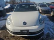 ✅ 2013 Volkswagen Beetle Turbo • VIN: 3VW467AT1DM613438 • Lot: 86561484. Listed on Copart with 135,471 mi. Free auction sales archive from the USA and detailed vehicle history report at DreamBid. Image 5.