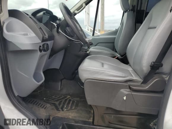 ✅ 2016 Ford Transit Cargo • VIN: 1FTYE1CM5GKA28898 • Lot: 51321455. Listed on Copart with Not provided. Free auction sales archive from the USA and detailed vehicle history report at DreamBid. Image 7.