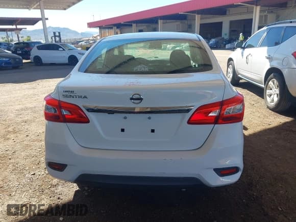 ✅ 2019 Nissan Sentra S • VIN: 3N1AB7APXKY378325 • Lot: 43466621. Listed on IAAI with 88,656 mi. Free auction sales archive from the USA and detailed vehicle history report at DreamBid. Image 15.