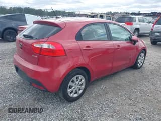 ✅ 2015 Kia Rio EX • VIN: KNADN5A31F6423178 • Lot: 43564727. Wystawiony na IAAI z przebiegiem 124 827 mil. Bezpłatny archiwum sprzedaży aukcyjnych z USA i szczegółowy raport historii pojazdu na DreamBid. Zdjęcie 4.