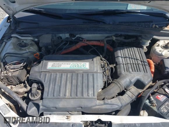 ✅ 2004 Honda Civic • VIN: JHMES96674S000313 • Lot: 43223524. Listed on IAAI with 208,230 mi. Free auction sales archive from the USA and detailed vehicle history report at DreamBid. Image 10.