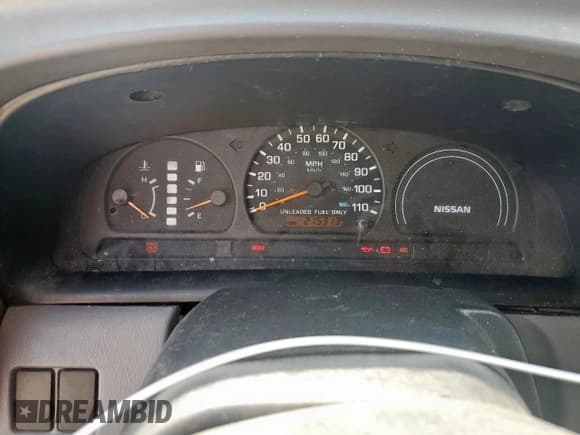 ✅ 1998 Nissan Frontier XE • VIN: 1N6DD26S7WC354452 • Lot: 80943795. Wystawiony na Copart z przebiegiem 215 313 mil. Bezpłatny archiwum sprzedaży aukcyjnych z USA i szczegółowy raport historii pojazdu na DreamBid. Zdjęcie 9.