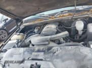 ✅ 2003 GMC Yukon XL SLT • VIN: 1GKFK16ZX3J222273 • Lot: 42388388. Wystawiony na IAAI z przebiegiem 232 982 mil. Bezpłatny archiwum sprzedaży aukcyjnych z USA i szczegółowy raport historii pojazdu na DreamBid. Zdjęcie 10.