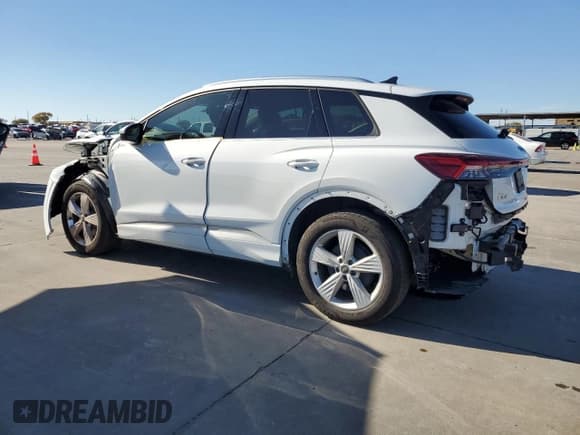 ✅ 2024 Audi Q4 e-tron • VIN: WA1K2BFZ7RP012620 • Lot: 79662244. Listed on Copart with 29,828 mi. Free auction sales archive from the USA and detailed vehicle history report at DreamBid. Image 2.