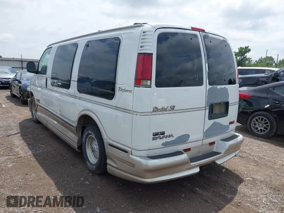 ✅ 2000 GMC Savana Cargo RV Conversion • VIN: 1GDFG15R9Y1152427 • Lot: 42965059. Wystawiony na IAAI z przebiegiem 139 280 mil. Bezpłatny archiwum sprzedaży aukcyjnych z USA i szczegółowy raport historii pojazdu na DreamBid. Zdjęcie 3.