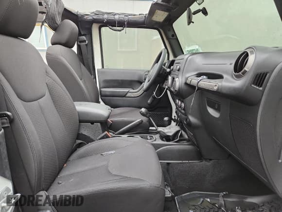 ✅ 2015 Jeep Wrangler Sport • VIN: 1C4AJWAG9FL692816 • Lot: 91578815. Listed on Copart with 48,832 mi. Free auction sales archive from the USA and detailed vehicle history report at DreamBid. Image 10.