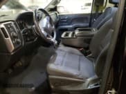 ✅ 2019 Chevrolet Silverado 1500 LT • VIN: 2GCVKPEC2K1190144 • Lot: 90080985. Wystawiony na Copart z przebiegiem 100 990 mil. Bezpłatny archiwum sprzedaży aukcyjnych z USA i szczegółowy raport historii pojazdu na DreamBid. Zdjęcie 7.