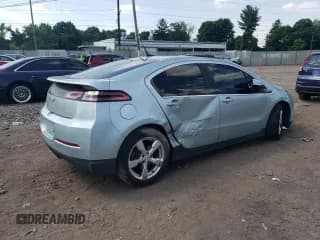 ✅ 2013 Chevrolet Volt • VIN: 1G1RD6E46DU126400 • Lot: 60077474. Wystawiony na Copart z przebiegiem 73 887 mil. Bezpłatny archiwum sprzedaży aukcyjnych z USA i szczegółowy raport historii pojazdu na DreamBid. Zdjęcie 3.