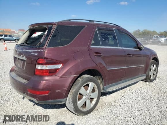 ✅ 2010 Mercedes-Benz M 350 • VIN: 4JGBB8GB0AA535331 • Lot: 84275735. Listed on Copart with 140,866 mi. Free auction sales archive from the USA and detailed vehicle history report at DreamBid. Image 3.