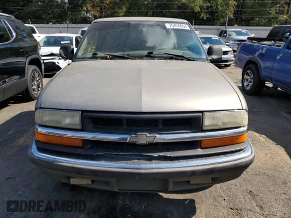 1998 Chevrolet S-10 LS с VIN 1GCCS19X9W8214427, выставлен на аукционе Copart как лот 75426854 с пробегом Не указан миль и Списание • Salvage title. История ставок и продаж доступна на DreamBid. Изображение 5.