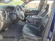 ✅ 2019 Chevrolet Silverado 1500 LT • VIN: 1GCUYDED9KZ155884 • Lot: 82394165. Wystawiony na Copart z przebiegiem 69 120 mil. Bezpłatny archiwum sprzedaży aukcyjnych z USA i szczegółowy raport historii pojazdu na DreamBid. Zdjęcie 7.