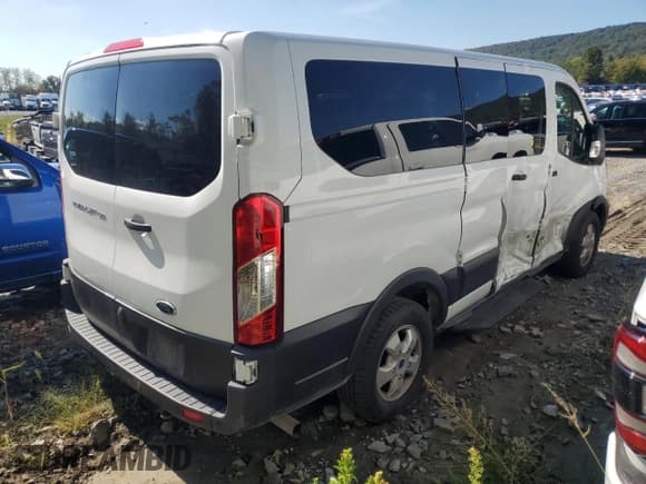 ✅ 2020 Ford Transit Passenger XL • VIN: 1FMZK1Y84LKA08897 • Lot: 80263095. Wystawiony na Copart z przebiegiem 85 681 mil. Bezpłatny archiwum sprzedaży aukcyjnych z USA i szczegółowy raport historii pojazdu na DreamBid. Zdjęcie 3.
