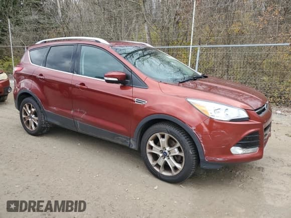 ✅ 2015 Ford Escape Titanium • VIN: 1FMCU9J99FUB01828 • Lot: 92355715. Wystawiony na Copart z przebiegiem 96 109 mil. Bezpłatny archiwum sprzedaży aukcyjnych z USA i szczegółowy raport historii pojazdu na DreamBid. Zdjęcie 4.