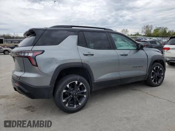 2025 Chevrolet Equinox FWD RS z VIN 3GNAXLEG8SL152533, wystawiony jako Copart lot #51916695 z przebiegiem 2 697 mil mil oraz Szkoda całkowita • Salvage title. Historia ofert i sprzedaży dostępna na DreamBid. Obrazek 3.