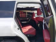 ✅ 2020 Lexus GX 460 Premium • VIN: JTJAM7BX5L5264749 • Lot: 43266527. Wystawiony na IAAI z przebiegiem 61 141 mil. Bezpłatny archiwum sprzedaży aukcyjnych z USA i szczegółowy raport historii pojazdu na DreamBid. Zdjęcie 8.