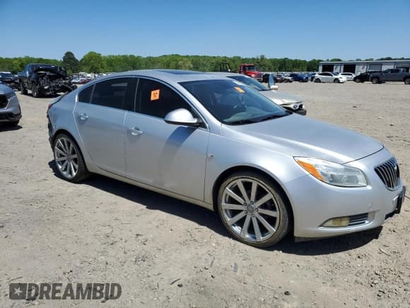 ✅ 2011 Buick Regal CXL RL5 • VIN: W04GT5GC9B1003893 • Lot: 52955815. Listed on Copart with 119,754 mi. Free auction sales archive from the USA and detailed vehicle history report at DreamBid. Image 4.