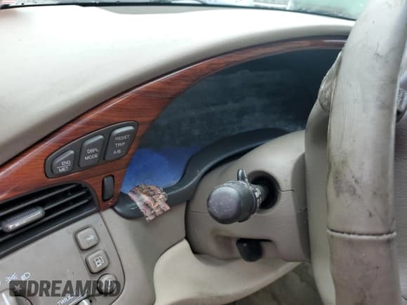 ✅ 2002 Cadillac DeVille • VIN: 1G6KD54YX2U289154 • Lot: 74971514. Listed on Copart with Not provided. Free auction sales archive from the USA and detailed vehicle history report at DreamBid. Image 9.