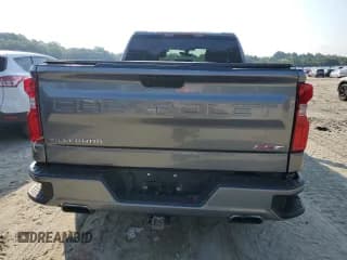 ✅ 2019 Chevrolet Silverado 1500 RST • VIN: 1GCRYEED4KZ233659 • Lot: 61764704. Wystawiony na Copart z przebiegiem 132 874 mil. Bezpłatny archiwum sprzedaży aukcyjnych z USA i szczegółowy raport historii pojazdu na DreamBid. Zdjęcie 6.