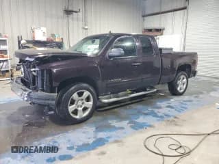 ✅ 2009 Chevrolet Silverado 1500 Work Truck • VIN: 1GCEC19C49Z212909 • Lot: 88145845. Listed on Copart with 234,861 mi. Free auction sales archive from the USA and detailed vehicle history report at DreamBid. Image 1.