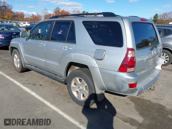 ✅ 2005 Toyota 4Runner Limited • VIN: JTEZU17R858040188 • Лот: 43660606. Опубликован ранее на IAAI с пробегом 228 193 миль. Бесплатный доступ к архиву аукционных продаж из США и подробный отчёт об истории автомобиля на DreamBid. Изображение 3.