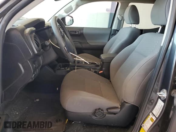 ✅ 2023 Toyota Tacoma SR • VIN: 3TMCZ5AN5PM606105 • Лот: 80906145. Опубликован ранее на Copart с пробегом 41 249 миль. Бесплатный доступ к архиву аукционных продаж из США и подробный отчёт об истории автомобиля на DreamBid. Изображение 7.