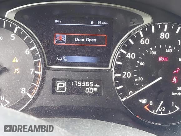 ✅ 2015 Nissan Altima SL • VIN: 1N4BL3AP6FC202593 • Lot: 40765451. Wystawiony na IAAI z przebiegiem 179 365 mil. Bezpłatny archiwum sprzedaży aukcyjnych z USA i szczegółowy raport historii pojazdu na DreamBid. Zdjęcie 15.