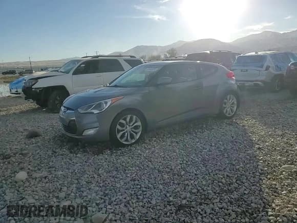 ✅ 2013 Hyundai Veloster w/Gray Int • VIN: KMHTC6AD4DU139437 • Lot: 81646224. Wystawiony na Copart z przebiegiem 95 186 mil. Bezpłatny archiwum sprzedaży aukcyjnych z USA i szczegółowy raport historii pojazdu na DreamBid. Zdjęcie 13.