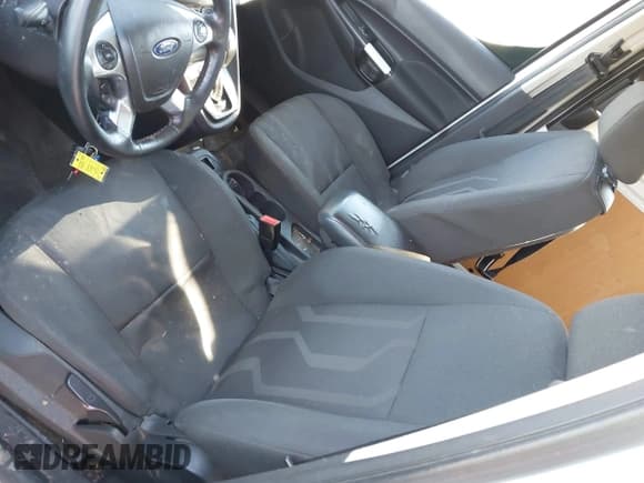 ✅ 2017 Ford Transit Connect XLT • VIN: NM0LE7F79H1327723 • Lot: 43788667. Listed on IAAI with 253,296 mi. Free auction sales archive from the USA and detailed vehicle history report at DreamBid. Image 18.