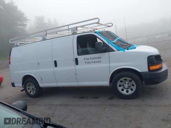 ✅ 2014 Chevrolet Express Cargo • VIN: 1GCSGAFX6E1191777 • Lot: 42728464. Listed on IAAI with 168,077 mi. Free auction sales archive from the USA and detailed vehicle history report at DreamBid. Image 14.