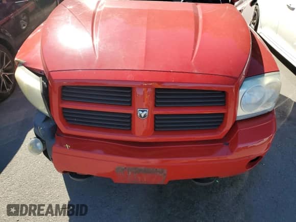 2007 Dodge Dakota SLT z VIN 1D7HW48N57S103881, wystawiony jako Copart lot #75803604 z przebiegiem 194 688 mil mil oraz Szkoda całkowita • Salvage title. Historia ofert i sprzedaży dostępna na DreamBid. Obrazek 11.