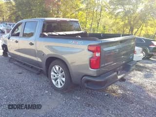 ✅ 2021 Chevrolet Silverado 1500 Custom • VIN: 3GCPYBEK7MG297508 • Lot: 43355316. Wystawiony na IAAI z przebiegiem 62 726 mil. Bezpłatny archiwum sprzedaży aukcyjnych z USA i szczegółowy raport historii pojazdu na DreamBid. Zdjęcie 3.