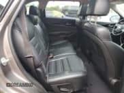 ✅ 2019 Kia Sorento SX Limited • VIN: 5XYPKDA55KG464053 • Lot: 80936305. Listed on Copart with 108,321 mi. Free auction sales archive from the USA and detailed vehicle history report at DreamBid. Image 10.