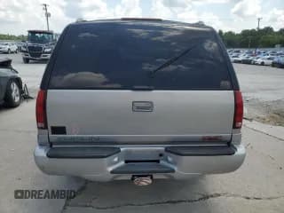 ✅ 2000 GMC Denali • VIN: 1GKEK63R1YR206436 • Lot: 62266225. Wystawiony na Copart z przebiegiem 192 066 mil. Bezpłatny archiwum sprzedaży aukcyjnych z USA i szczegółowy raport historii pojazdu na DreamBid. Zdjęcie 6.