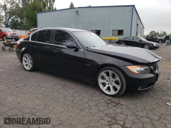 ✅ 2007 BMW 3 Series 335i • VIN: WBAVB73547KY60687 • Lot: 71696015. Listed on Copart with 175,445 mi. Free auction sales archive from the USA and detailed vehicle history report at DreamBid. Image 4.