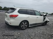 ✅ 2015 Nissan Pathfinder Platinum • VIN: 5N1AR2MNXFC687874 • Lot: 70423175. Wystawiony na Copart z przebiegiem 108 706 mil. Bezpłatny archiwum sprzedaży aukcyjnych z USA i szczegółowy raport historii pojazdu na DreamBid. Zdjęcie 3.