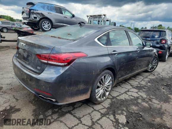 ✅ 2017 Genesis G80 Ultimate • VIN: KMHGN4JFXHU207232 • Lot: 62022465. Listed on Copart with 157,175 mi. Free auction sales archive from the USA and detailed vehicle history report at DreamBid. Image 3.