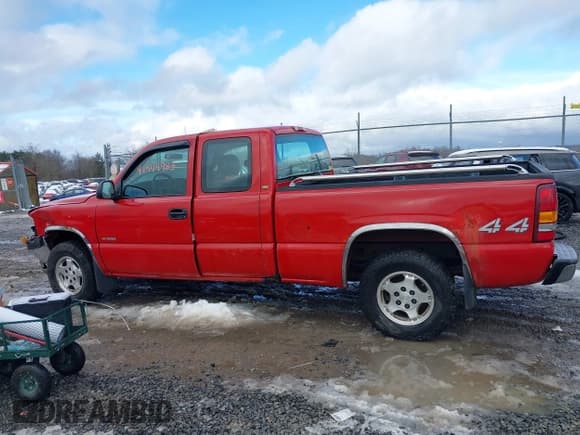 ✅ 2001 Chevrolet Silverado 1500 LS • VIN: 2GCEK19V211385829 • Lot: 41544983. Wystawiony na IAAI z przebiegiem 92 936 mil. Bezpłatny archiwum sprzedaży aukcyjnych z USA i szczegółowy raport historii pojazdu na DreamBid. Zdjęcie 14.