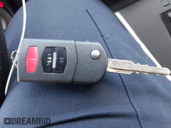 ✅ 2013 Mazda 5 Sport • VIN: JM1CW2BL9D0145428 • Lot: 43698738. Listed on IAAI with 191,620 mi. Free auction sales archive from the USA and detailed vehicle history report at DreamBid. Image 11.