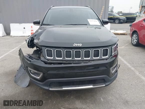 ✅ 2019 Jeep Compass Limited • VIN: 3C4NJDCB4KT594525 • Lot: 42472846. Wystawiony na IAAI z przebiegiem 84 815 mil. Bezpłatny archiwum sprzedaży aukcyjnych z USA i szczegółowy raport historii pojazdu na DreamBid. Zdjęcie 12.