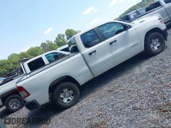 ✅ 2020 Ram 1500 Tradesman • VIN: 1C6RRFCG0LN282440 • Лот: 42758880. Опубликован ранее на IAAI с пробегом 142 208 миль. Бесплатный доступ к архиву аукционных продаж из США и подробный отчёт об истории автомобиля на DreamBid. Изображение 4.