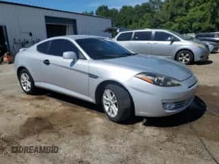 2008 Hyundai Tiburon GS с VIN KMHHM66D98U277685, выставлен на аукционе Copart как лот 65806505 с пробегом 145 826 миль миль и Списание • Salvage title. История ставок и продаж доступна на DreamBid. Изображение 4.