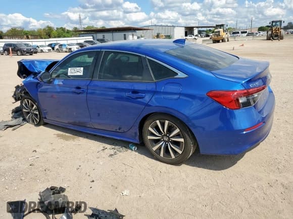 ✅ 2022 Honda Civic EX • VIN: 2HGFE1F77NH304520 • Лот: 82263445. Опубликован ранее на Copart с пробегом Не указан. Бесплатный доступ к архиву аукционных продаж из США и подробный отчёт об истории автомобиля на DreamBid. Изображение 2.