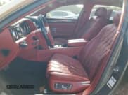 ✅ 2014 Bentley Flying Spur • VIN: SCBEC9ZA5EC089716 • Lot: 70884943. Wystawiony na Copart z przebiegiem Nie podano. Bezpłatny archiwum sprzedaży aukcyjnych z USA i szczegółowy raport historii pojazdu na DreamBid. Zdjęcie 7.