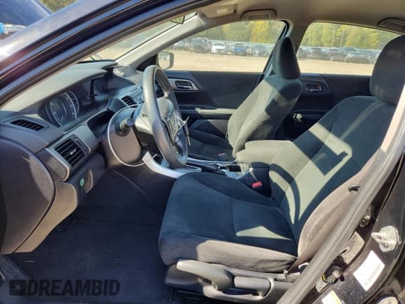 ✅ 2013 Honda Accord LX • VIN: 1HGCR2F39DA108408 • Lot: 91016195. Listed on Copart with 150,114 mi. Free auction sales archive from the USA and detailed vehicle history report at DreamBid. Image 7.