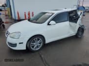 ✅ 2005 Volkswagen Jetta 2.5L • VIN: 3VWSG71K85M641623 • Лот: 84705244. Опубликован ранее на Copart с пробегом 135 685 миль. Бесплатный доступ к архиву аукционных продаж из США и подробный отчёт об истории автомобиля на DreamBid. Изображение 1.